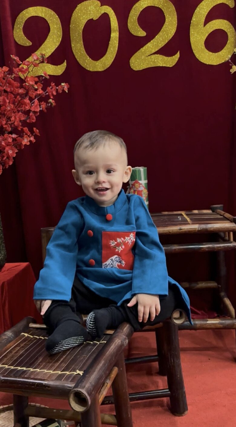 Gái xinh Hà Nội phải lòng chàng trai Mỹ, về làm dâu được mẹ chồng cưng chiều, tâm đắc nuôi con ở Mỹ quá tốt - 12