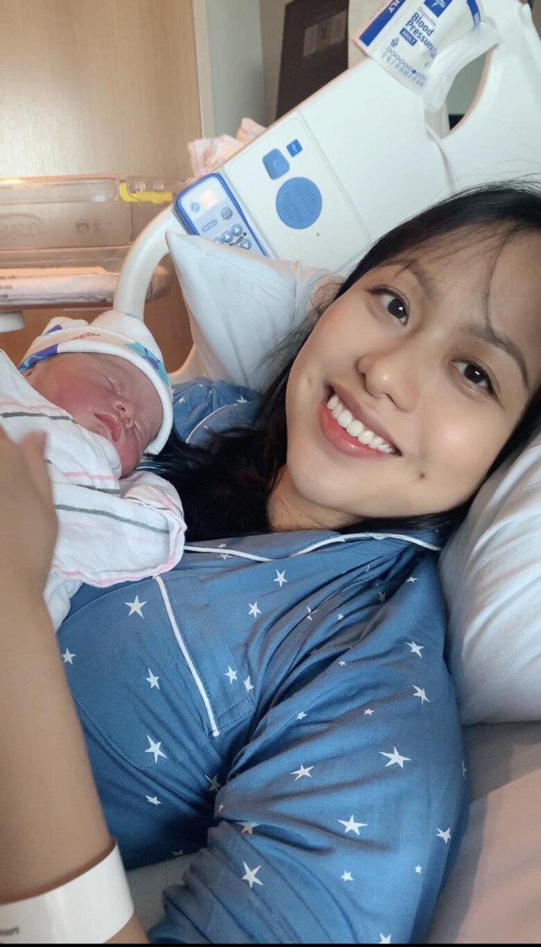 Gái xinh Hà Nội phải lòng chàng trai Mỹ, về làm dâu được mẹ chồng cưng chiều, tâm đắc nuôi con ở Mỹ quá tốt - 5