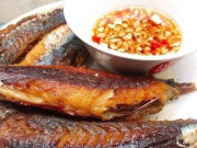 Yêu con - Không phải cá hồi, đây mới là loại cá "vô địch" DHA giá rẻ bèo bán đầy chợ Việt, âm thầm nuôi não con