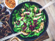 Yêu con - Loại rau được ví như “rau vua” ở Việt Nam, canxi gấp 2 lần sữa, trẻ rất thích ăn, chợ bán chỉ 10.000/bó