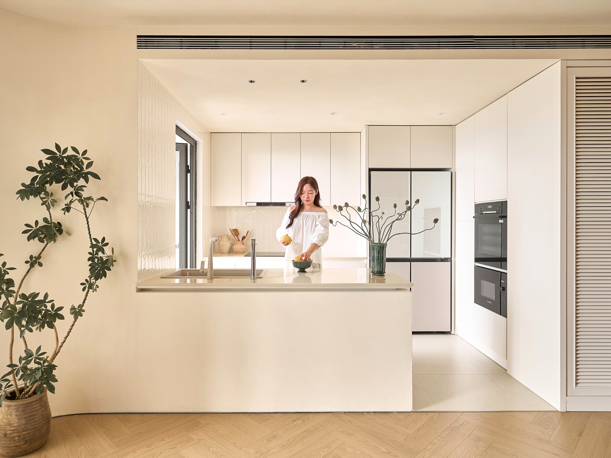 10 năm tích luỹ, cặp đôi BTV Truyền hình tậu được căn nhà 109m2 đẹp như tranh, năm đầu đón Tết nhà mới cùng 2 con - 24