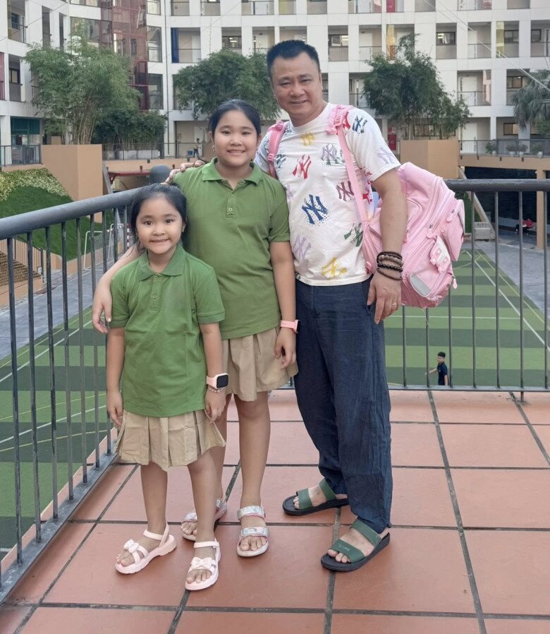 Nữ Thiếu tá đứng sau thành công của Giám đốc Nhà hát chèo Tự Long: amp;#34;Ngày Tết, anh Long nấu món vợ thích, giành chơi với con” - 8