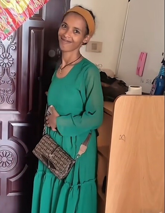 Thuê giúp việc người châu Phi 2,7 triệu/tháng, mẹ bỉm Việt ngã ngửa khi biết sự thật, vội đăng lên mạng - 3