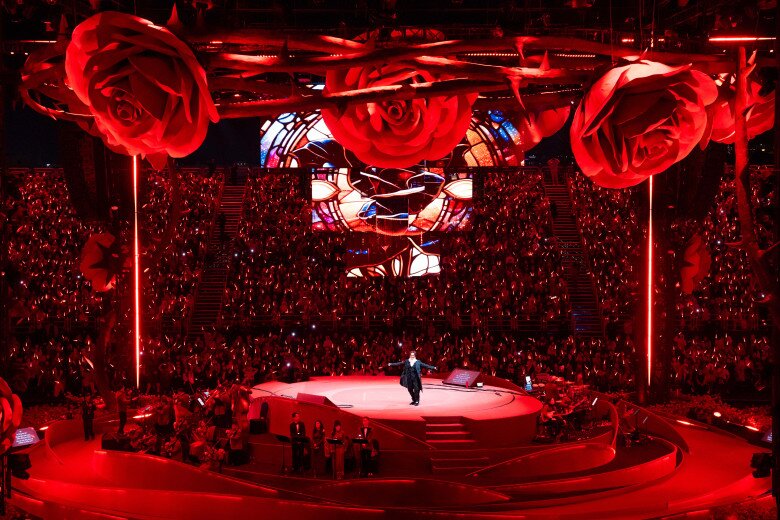 Sân khấu đêm nhạc tại Đà Lạt của Hà Anh Tuấn.