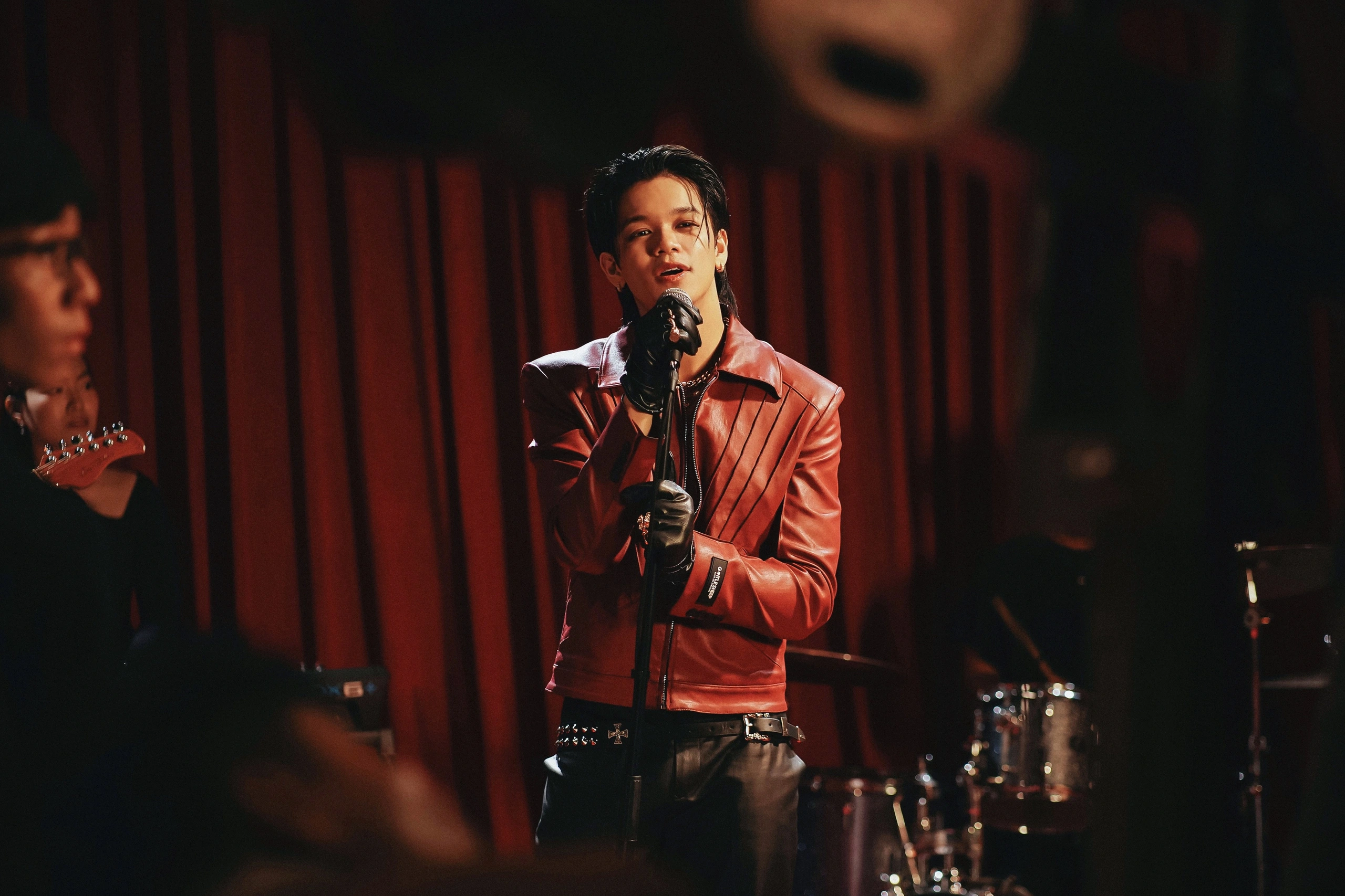 (S)TRONG Trọng Hiếu tìm được bản hit đầu tiên trong sự nghiệp.