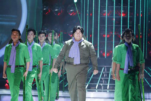 Hoài Lâm đăng quang Gương mặt thân quen 2014 - 10