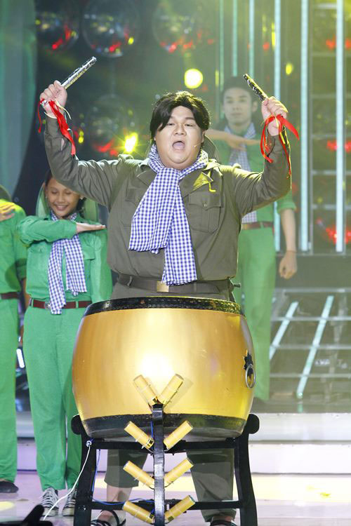 Hoài Lâm đăng quang Gương mặt thân quen 2014 - 11