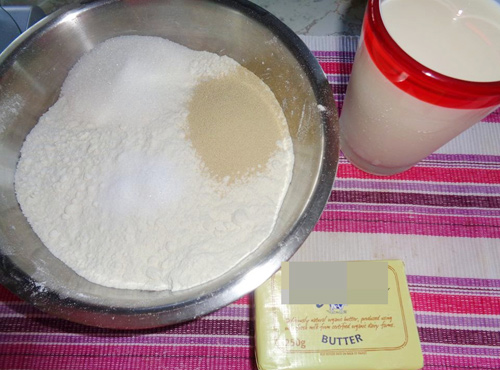 Tự làm bánh sừng bò ngon như ngoài tiệm - 1