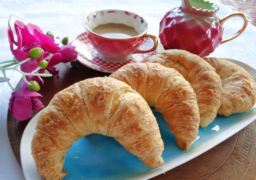 Tự làm bánh sừng bò ngon như ngoài tiệm - 17