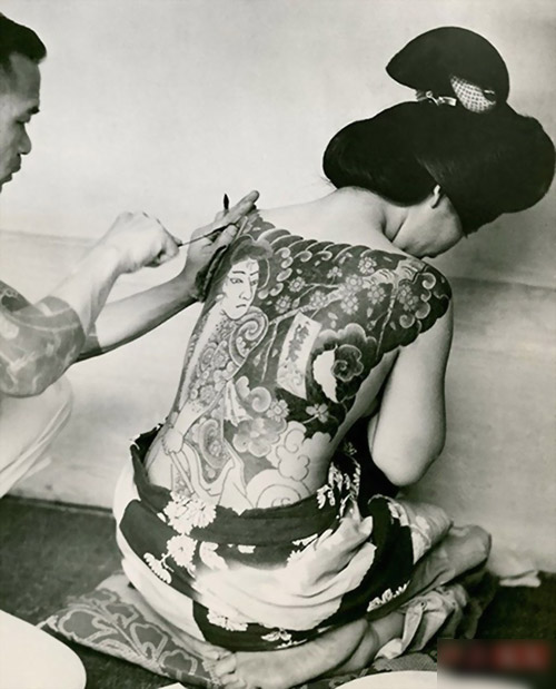 2899+] Ý nghĩa hình xăm Samurai và cô gái Nhật Bản Geisha kín lưng, nửa  lưng, cánh tay, ngực CỰC ĐẸP