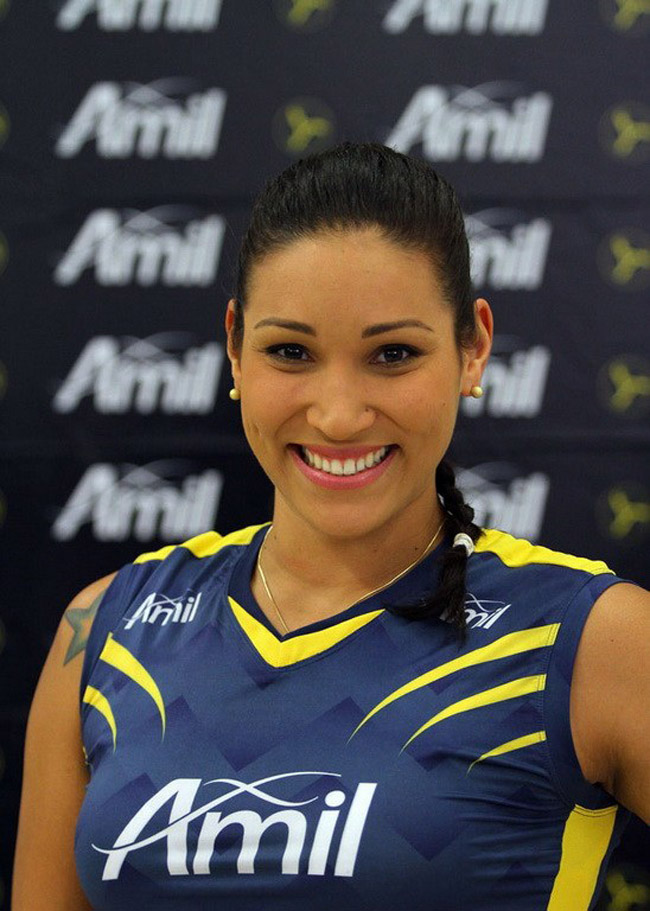 Talita Silva đã giành chức vô địch Nam Mỹ và gây ấn tượng bởi phong cách thi đấu. 
