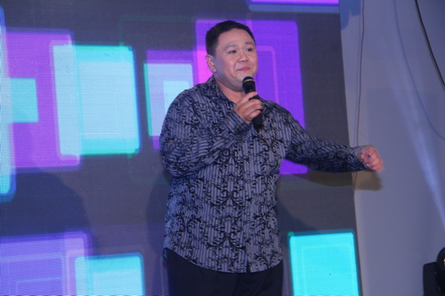 Duy Nhân được ủng hộ thêm 704 triệu đồng - 16