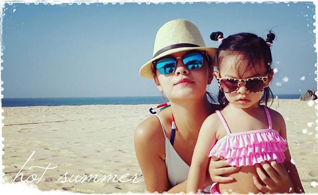 Gia đình Phạm Quỳnh Anh vừa có chuyến đi biển mùa hè vô cùng vui vẻ.
