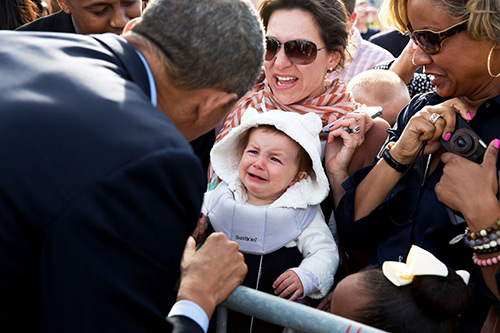 Hình ảnh Obama : Những bức hình chứng minh Obama rất yêu trẻ con