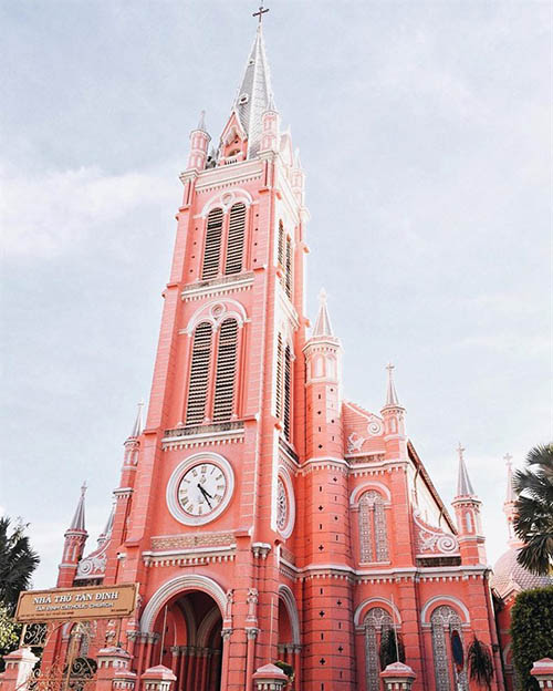 Lạc lối ở những nhà thờ đẹp như ở châu Âu ngay tại Việt Nam - 1