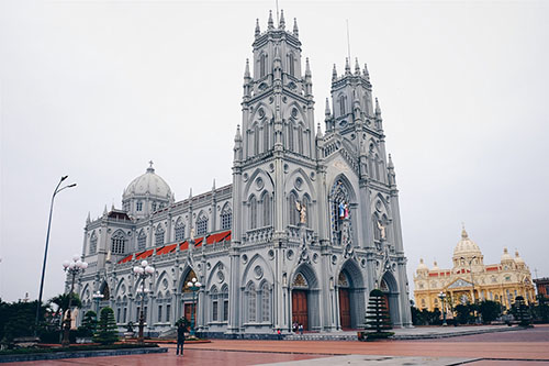 Lạc lối ở những nhà thờ đẹp như ở châu Âu ngay tại Việt Nam - 7