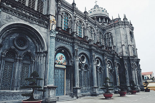 Lạc lối ở những nhà thờ đẹp như ở châu Âu ngay tại Việt Nam - 13