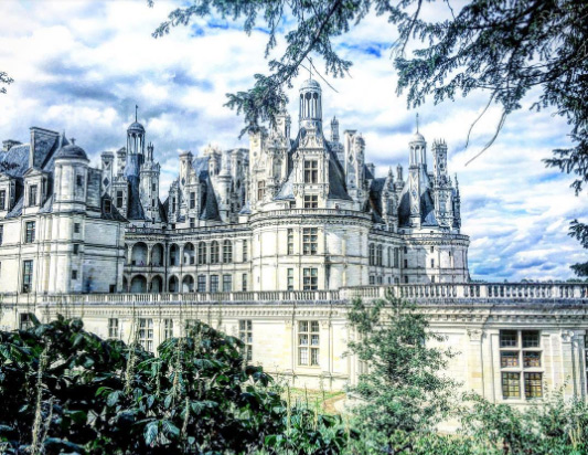 Đẹp mê hồn địa danh ngoài đời thật bước ra từ các câu chuyện cổ tích Disney - 1