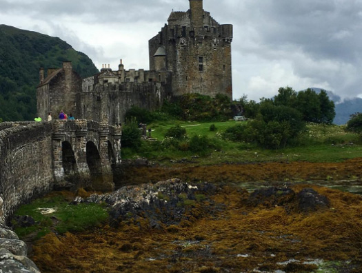 Đẹp mê hồn địa danh ngoài đời thật bước ra từ các câu chuyện cổ tích Disney - 8