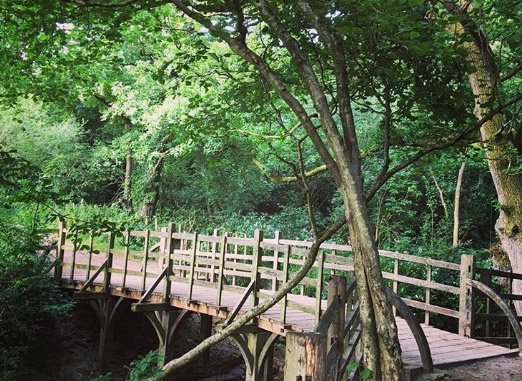 Đẹp mê hồn địa danh ngoài đời thật bước ra từ các câu chuyện cổ tích Disney - 9