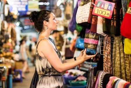 Cách giữ an toàn khi đi du lịch, kinh nghiệm amp;#34;nhất định phải biếtamp;#34; cho tất cả mọi người - 1