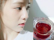 Làm đẹp - Biết hết những công dụng này 99% bạn gái sẽ “sắm” ngay cho mình 1 lọ dầu gấc