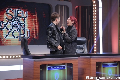 Thanh Duy Idol nhảy cẫng lên vòng tay amp;#34;bạn trai tin đồnamp;#34; của Khởi My - 1