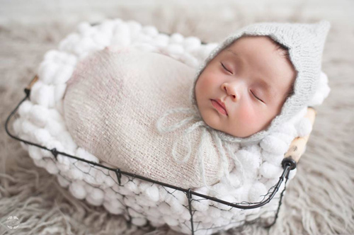 Mới 2 tháng, con gái của “hotgirl xinh như Tâm Tít” đã lộ vẻ đẹp tựa hoa hậu tương lai - 11