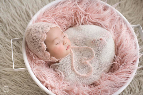 Mới 2 tháng, con gái của “hotgirl xinh như Tâm Tít” đã lộ vẻ đẹp tựa hoa hậu tương lai - 17