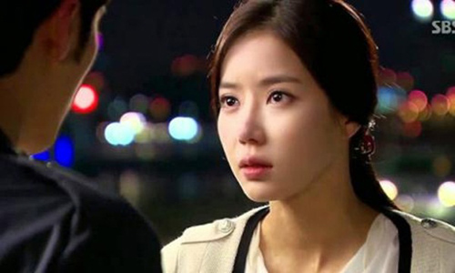 Chữ amp;#34;trinhamp;#34; nặng nề khiến cả cuộc đời chìm trong đêm tối - 1