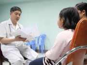 Tin tức - Con gái ra máu “vùng kín” ở lớp học, ông bố trẻ đỏ mặt khi biết nguyên nhân