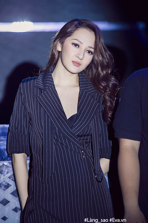 Bảo Anh mặt trầm buồn, bị nghi ngờ rạn nứt tình cảm với Hồ Quang Hiếu - 3