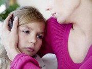 Sức khỏe - Triệu chứng ung thư ở trẻ em và vị thành niên, cha mẹ cần biết
