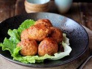 Bếp Eva - Thịt viên chiên rim xì dầu dễ làm mà ngon lắm nhé!