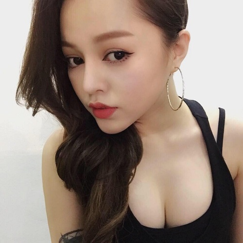 Bạn gái ngoài đời của Anh Dũng trong “Sống chung với mẹ chồng” sexy bỏng mắt - 16
