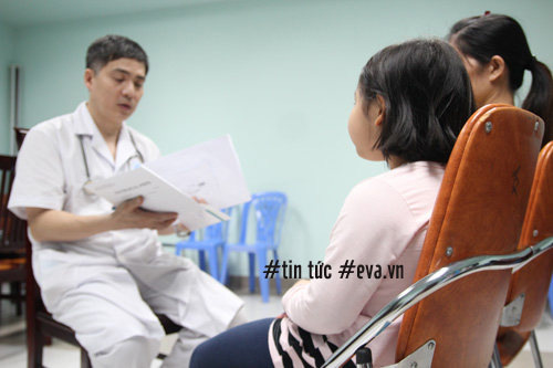 Con gái ra máu “vùng kín” ở lớp học, ông bố trẻ đỏ mặt khi biết nguyên nhân - 4