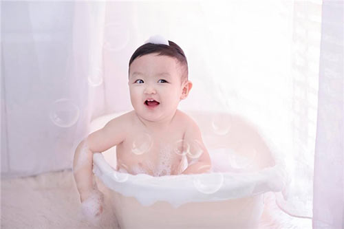amp;#34;Khó cầm lòngamp;#34; trước vẻ bụ bẫm, đáng yêu của con trai Tâm Tít - 3