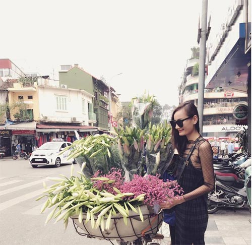 Sao Việt 24h qua: Vợ Tuấn Hưng gây ngỡ ngàng sau gần 1 tháng sinh con - 12