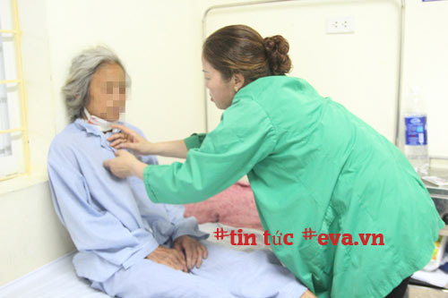 Vụ cha chém con 5 tuổi tử vong: Mẹ cố đỡ từng nhát dao để cứu hai con mà không thể - 3