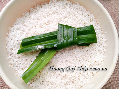 Xôi cuộn ruốc thơm ngon, đẹp mắt ai nhìn thấy cũng muốn ăn ngay - 2