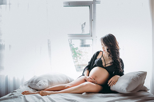 Mẹ bầu 31 tuổi trẻ như gái 16 mách chiêu về dáng chỉ 30 ngày sau sinh - 2