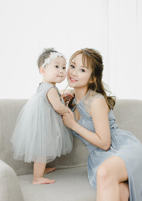 Mẹ bầu 31 tuổi trẻ như gái 16 mách chiêu về dáng chỉ 30 ngày sau sinh - 1