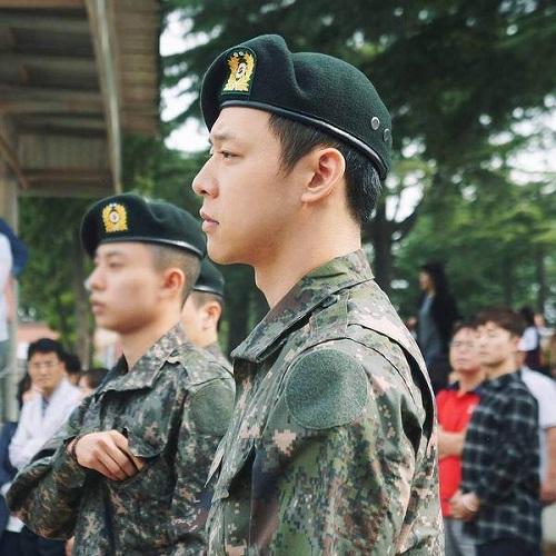 Vừa thoát án tấn công tình dục, Park Yoo Chun đột ngột tuyên bố cưới vợ - 4