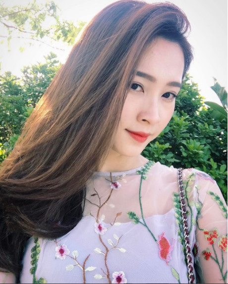 Thu nhập khủng nhưng Thu Thảo vẫn mặc đồ giá rẻ và khiến chị em amp;#34;điên đảoamp;#34; - 2