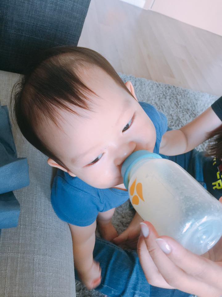 Bà xã Lý Hải chia sẻ cách hút sữa trữ đông cho cậu út Mio dùng được hội chị em amp;#34;mê títamp;#34; - 6