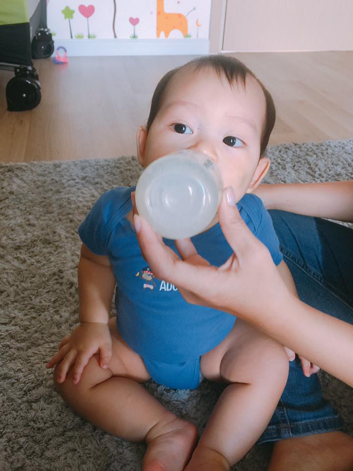 Bà xã Lý Hải chia sẻ cách hút sữa trữ đông cho cậu út Mio dùng được hội chị em amp;#34;mê títamp;#34; - 5