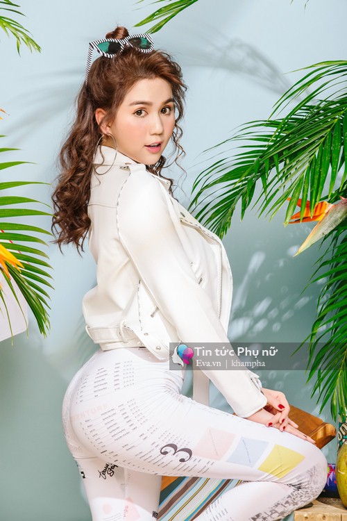 Dù đã U30, Ngọc Trinh vẫn amp;#34;gây thương nhớamp;#34; khi khoe eo thon, dáng nuột - 10