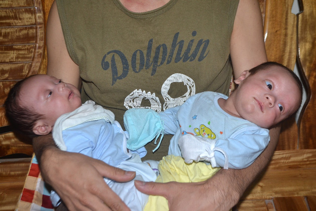 Chuyện xúc động về ca sinh 3 đặc biệt hy hữu ở Hải Dương - 4