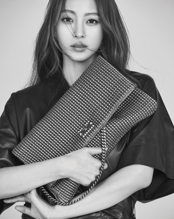 Ngắm nhìn nhan sắc top 10 nữ diễn viên đẹp nhất Hàn Quốc - 1