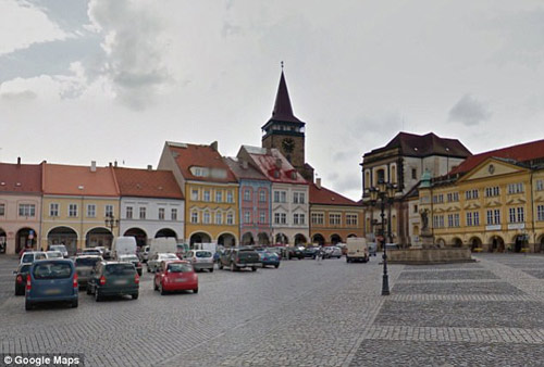 Vì lý do này 2 mẹ con chết thảm trong phòng tắm xông hơi - 3